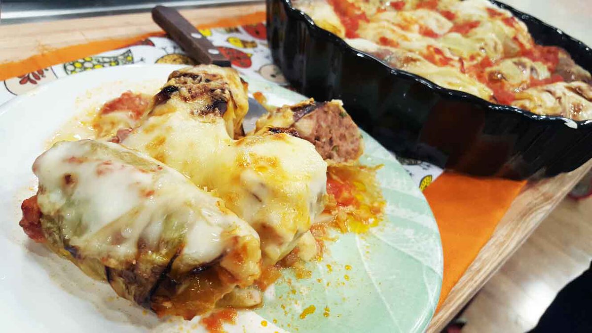 cocinerosarg's tweet photo. Llegaron las #RecetasDelFinde
Arroz c/pollo por @CalaCocinero 
Tarta d/vegetales y mozzarella por @juanitoferrara 
Niños envueltos d/cerdo por @juanbraceli 
Torta San Pedro por #JoaquínGrimaldi
Y el ranking de comidas energéticas por @SivoriDiego Vivo 14 hs  @TV_Publica https://t.co/JDCW6BBUTx