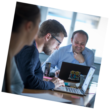 PwC_Argentina's tweet photo. Las organizaciones hoy deben contar con mano de obra calificada para ser ágiles digitalmente. Qué habilidades y comportamientos se necesitan para liderar en la era #Digital  en donde prima una cultura impulsada por la #innovacion
https://t.co/wpzzJwLid1 https://t.co/39YPEnJams