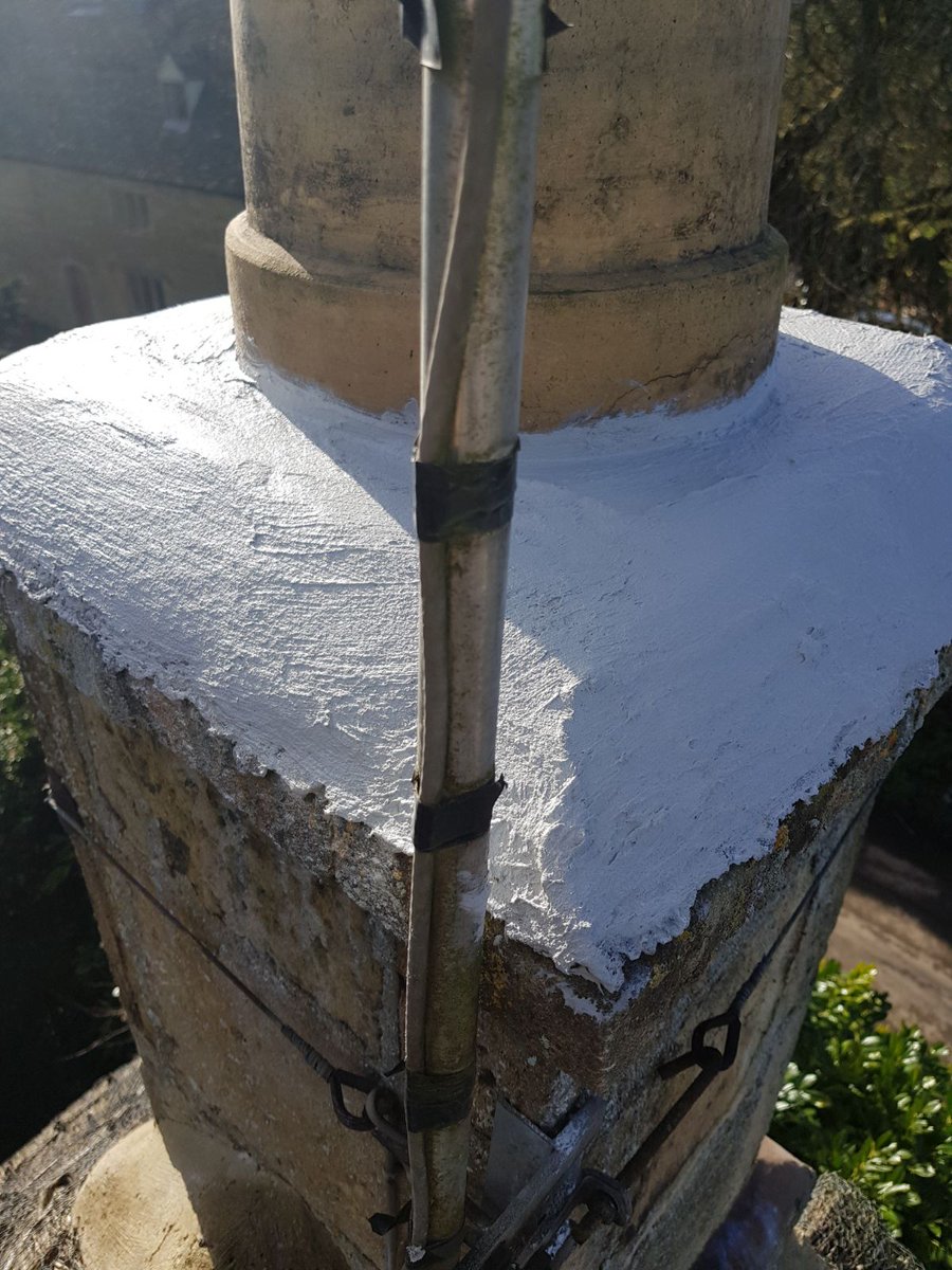 Landyvent's tweet image. One of our latest Crown Coat applications - protect your chimney crown against the extremes of the weather:
landyvent.co.uk/crown-coat

Our UK distribution is through: fluetechnology.co.uk

#eldfast #openfire #chimneylining #livingthedream #fireplace #fire #chimney