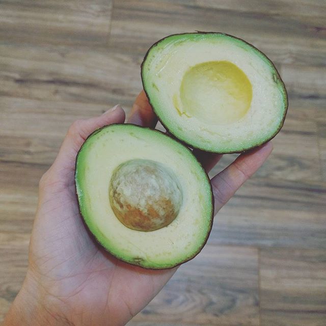 abhorizon's tweet photo. May your avocados be perfectly ripe today. 🙏💖
.
.
.
#foodgawker #buzzfeedfood #huffposttaste #tastyfood #tastemade #realfood #wholefood #avacado #avacadotoast #avacados #perfectlyripe #goodeats #foodgram #food52grams #simplicity #theartofslowliving #livethelittlethings #docu… https://t.co/OrcvDjB81Q