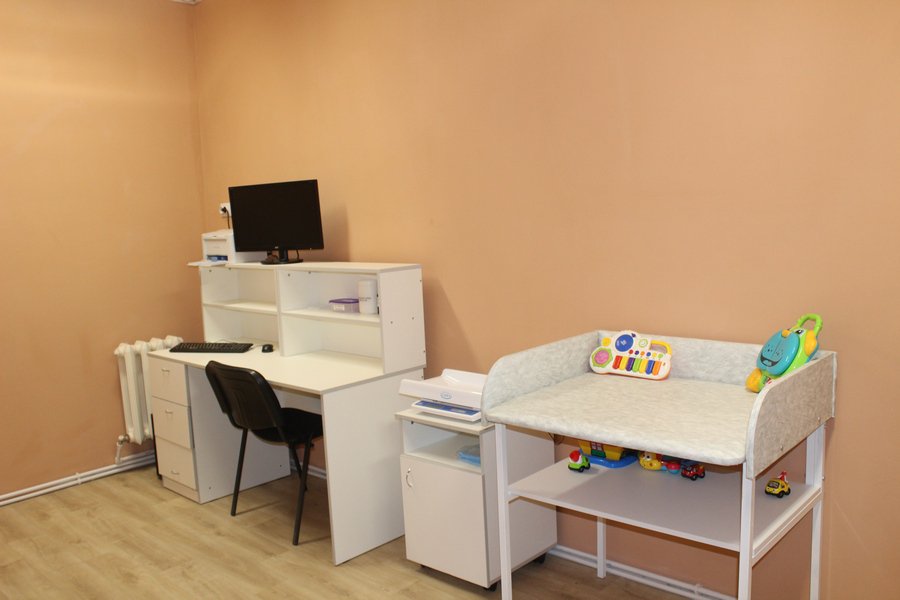 На станции Присады Киреевского района открылся новый ФАП с жильем для медработника. С работой ФАПа ознакомилась заместитель министра <a href="/Minzdrav_TO/">Минздрав ТО</a> Т.А. Семина kirmayak.ru/news/na-stants…