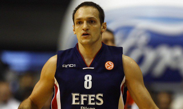 ıgor rakocevic efes ile ilgili görsel sonucu