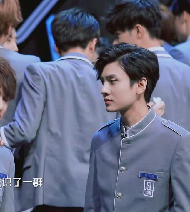 huangshuhao_th's tweet photo. 💢โหวตรอบใหม่เปิดแล้วนะครับทุกคน!!!? อย่าลืมช่วยกันโหวตและส่งของขวัญให้พี่มาร์คกันนะฮะ <วิธีโหวตอยู่ในfav.> 
🎁https://t.co/aZ3C9HZZId
👑https://t.co/Og4rrdXy0G
#idolproducer #偶像练习生 #黄书豪 #HuangShuhao #Mark_vachara https://t.co/upiG9BTAUU