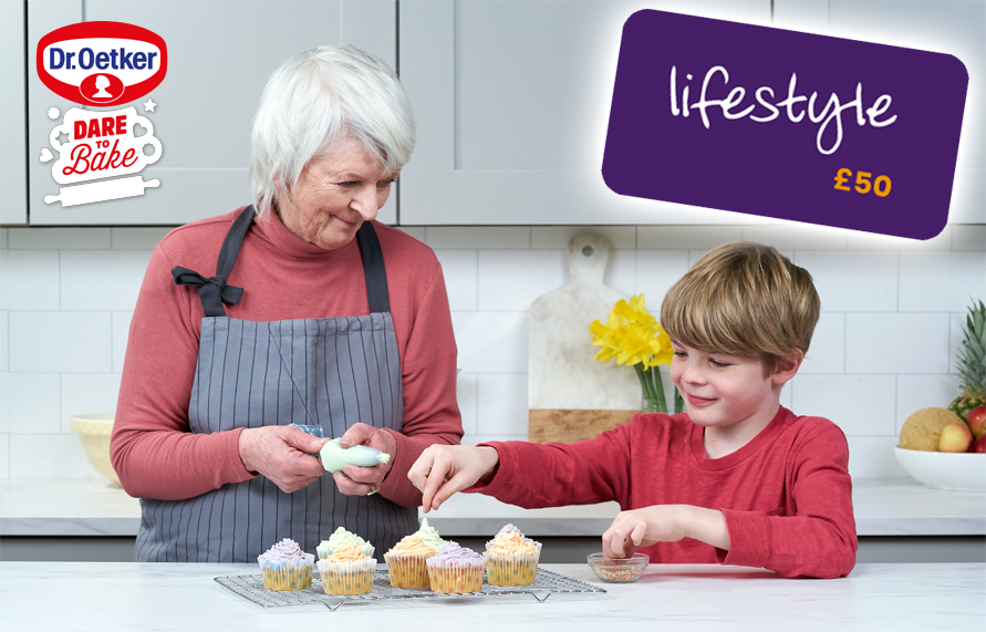 DrOetkerBakes's tweet photo. #Baking with the kids this half term? We want to see! Get involved at https://t.co/ehQlhkjnol for a chance to #WIN a £50 Lifestyle Voucher! (T+Cs apply) #BakeItTogether https://t.co/L4QkEfN638