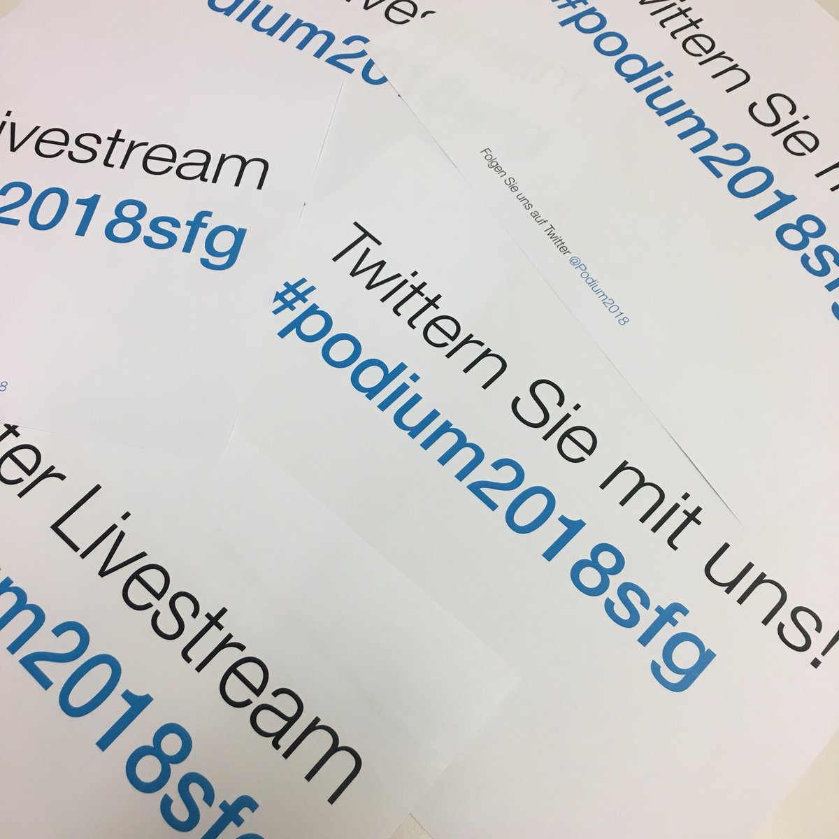 podium2018's tweet photo. Und nicht vergessen! Twittern sie mit unter #podium2018sfg Wir sind gespannt! https://t.co/UeeZUOk9yq