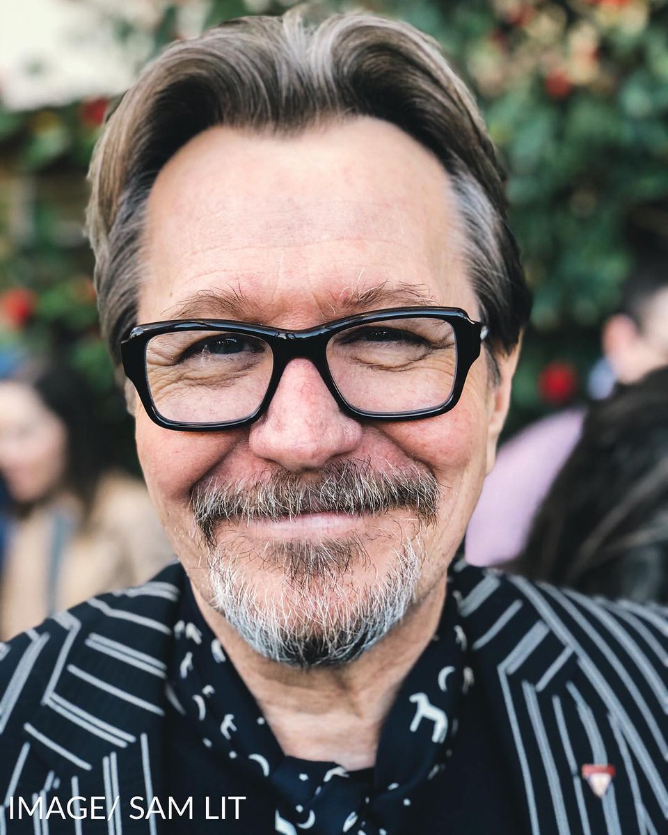 GaryOldmanSite's tweet photo. Thank you very much #SamLit for sharing this great #pictutre of Gary at the @LoyolaMarymount University in Los Angeles.ππ
#instagram @sam_litoff #LosAngeles https://t.co/gZ9ePONUsH