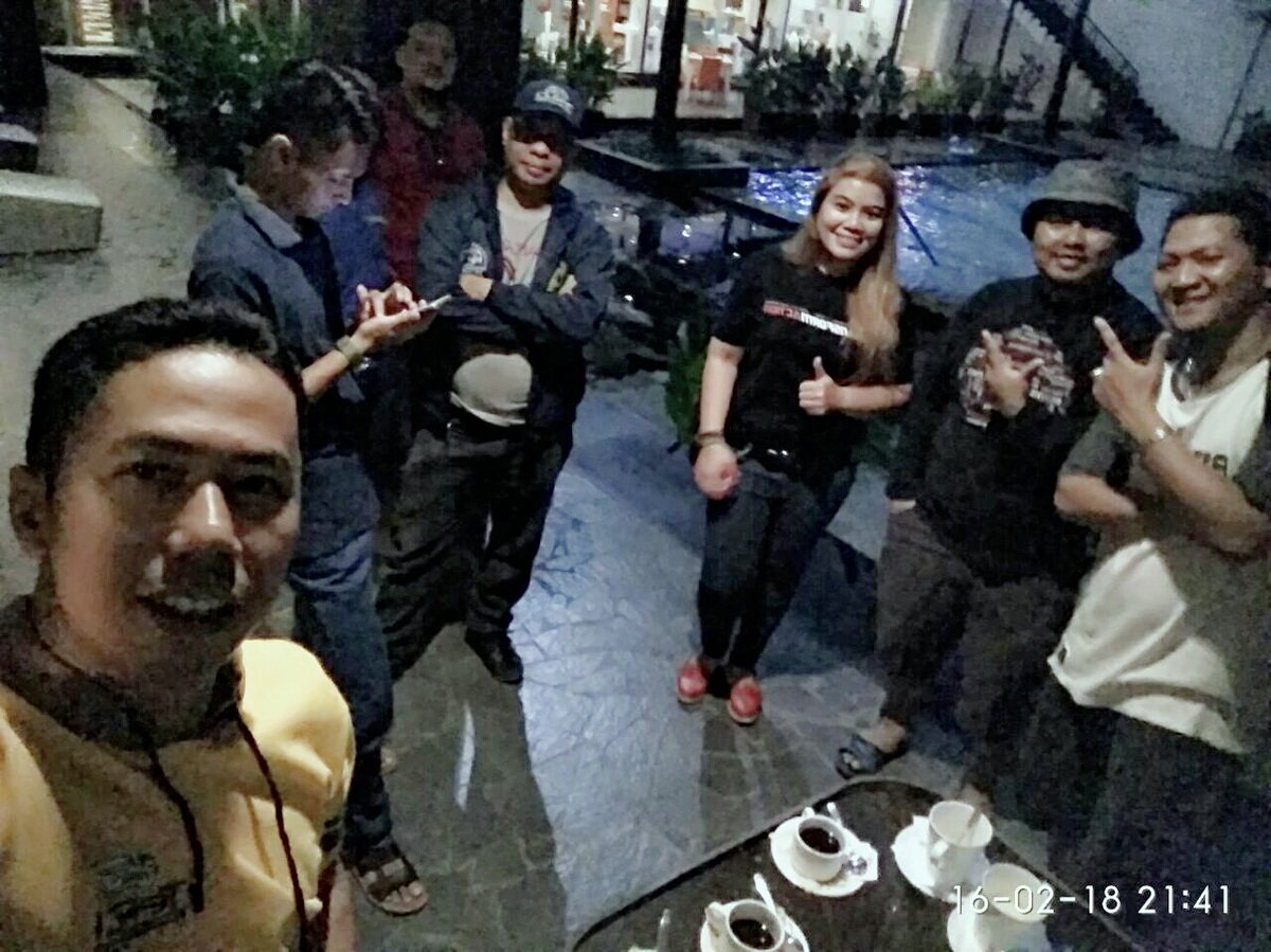 TeRuCIpurwasuka's tweet photo. @teruciers
@toyotaid
@daihatsuind
@citragrand_hotelkarawang
@terucichapkapurs.purwasuka
@TeRuCIpurwasuka
#terucismartdriving
#teruciers
#beranijoinberanikopdarberanitouring
#solidguyubeksis
#terucichpakapurs
#AkurTurGuyubSadulur https://t.co/vID8GzhNX7