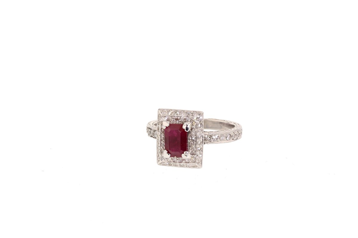 TurleyJewelers's tweet photo. Red haute ruby! Art Deco inspired Ruby and Diamond ring set in 14k white gold. #jewelryoftheday https://t.co/LHChdPeXUH