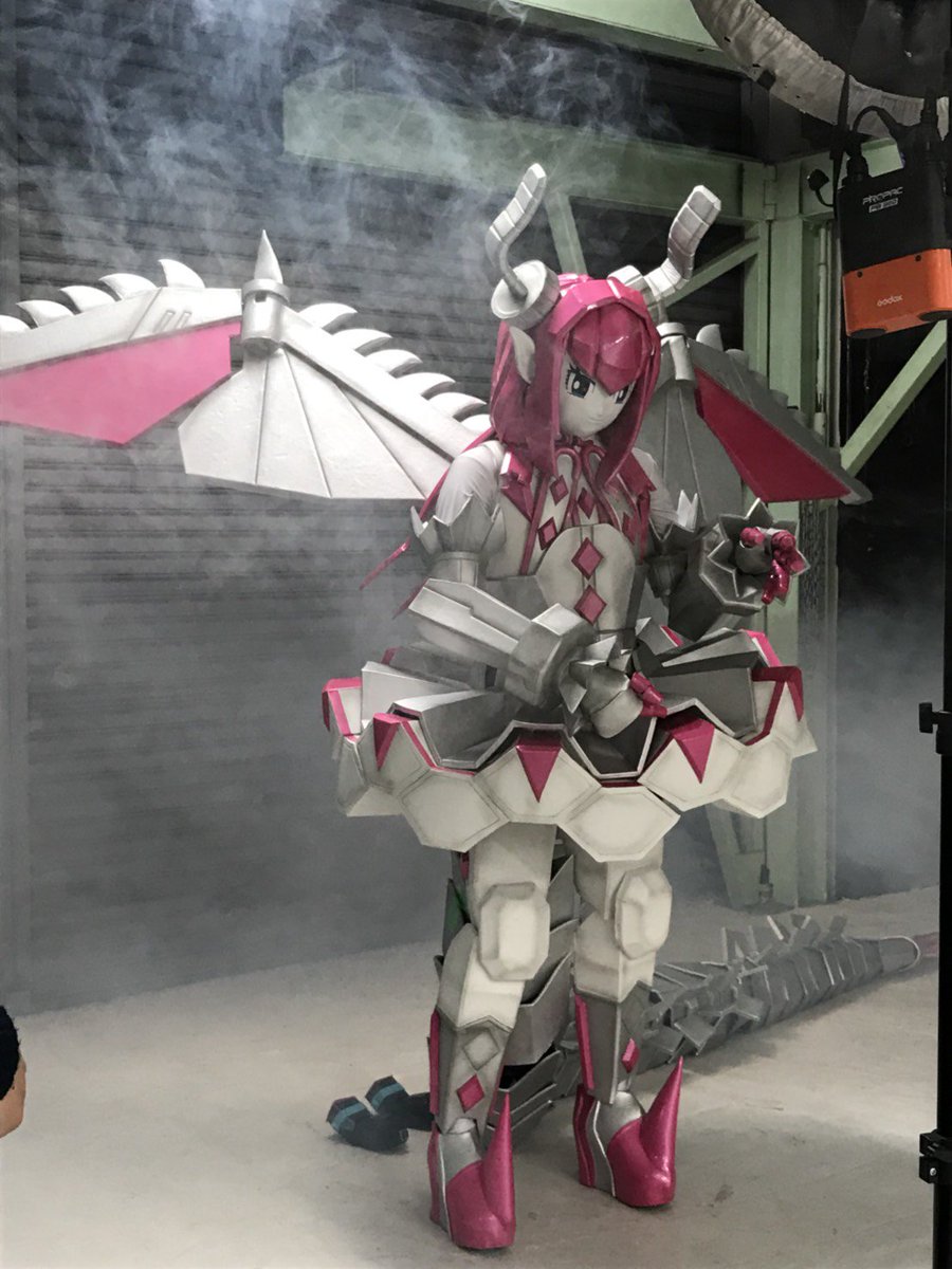 サチコ 夏休み Pa Twitter メカエリチャンを撮影してもらってきた お手伝いしてくれた鶏肉ちゃんからいただいたお写真をこっそりと ౪