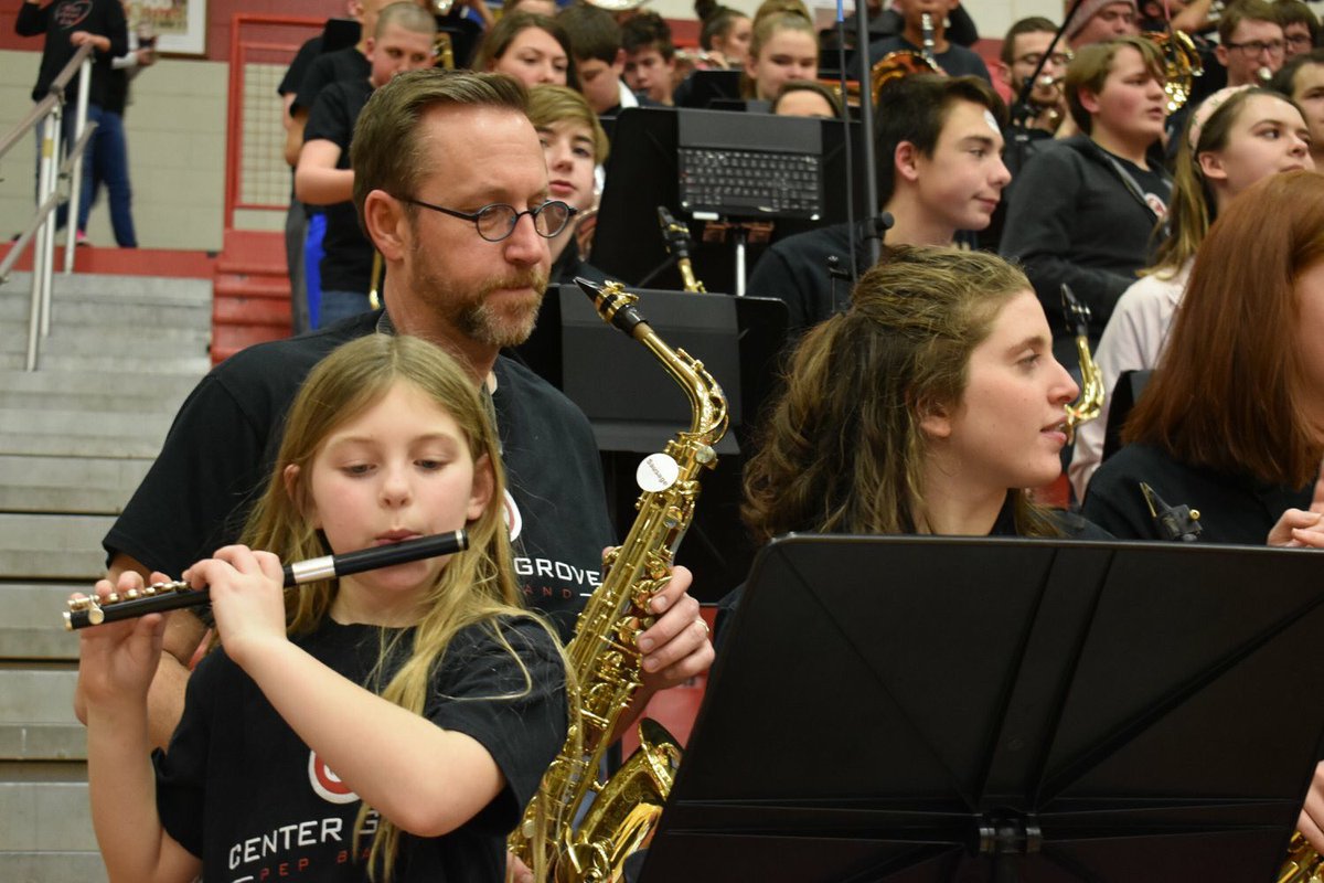 SamuelFritz's tweet photo. From MS band night with the @CGHSBand pep band with my favorite band member and #planetsax https://t.co/6Gpt07BoHC