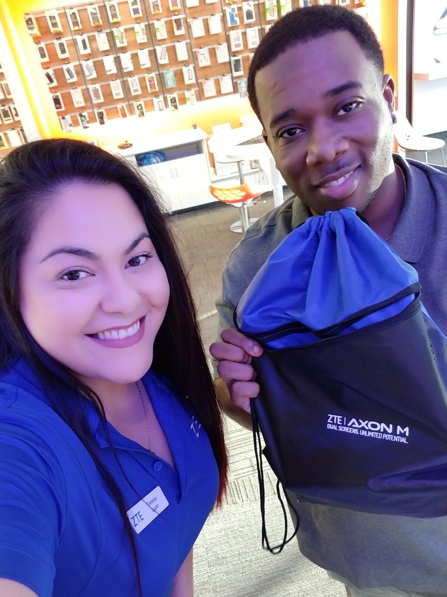 TereZTEnation's tweet photo. Always on the move.. Partners with all carriers here in H-Town https://t.co/aN9XUBJe3N