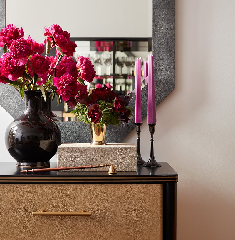 I love learning about interior trends but classic styles stand the test of time! Read all about this month’s trend up on the blog now. bit.ly/2obhFXF