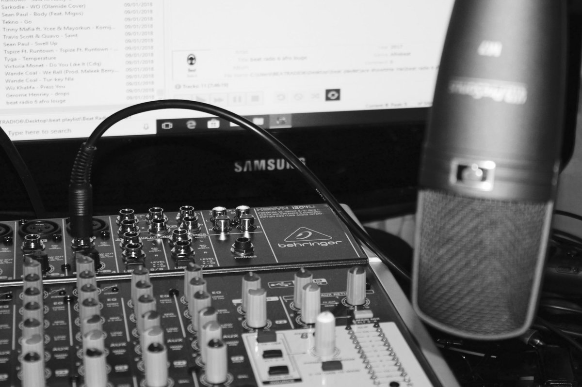 beatradio6's tweet photo. Afrobeat cafe on air live with dj chimex ... https://t.co/eZx88ld2pt