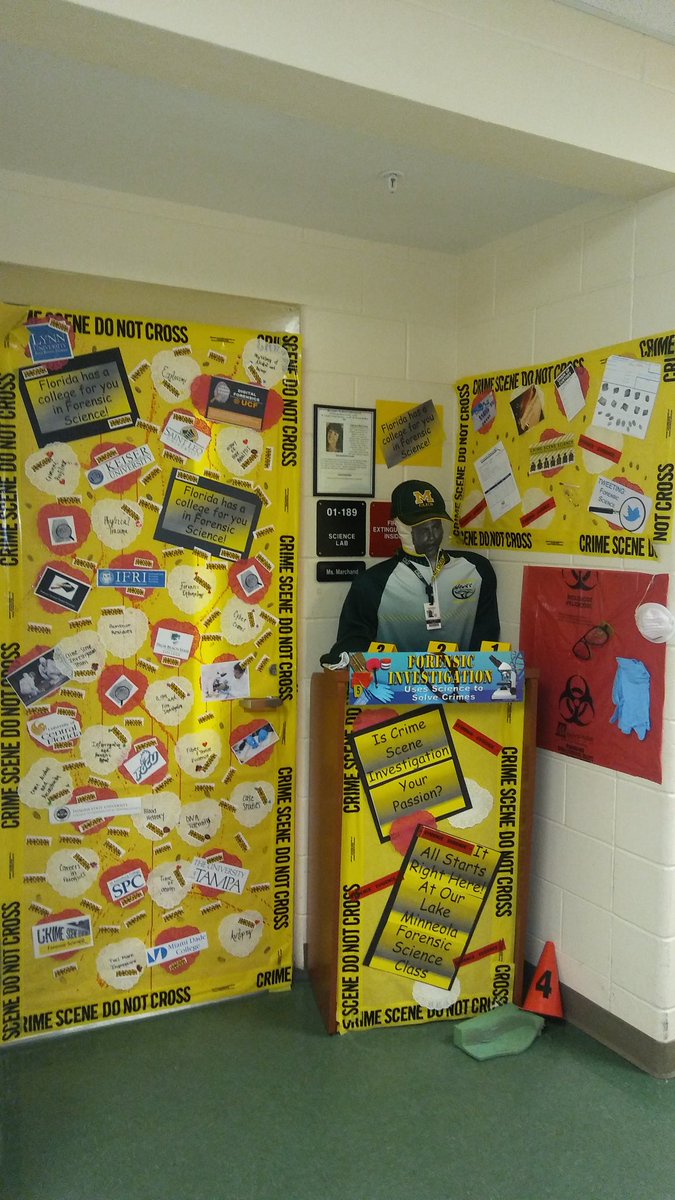 pautienusk's tweet photo. College door decorating contest for #AVIDWeek2018. We A-Door College! @LakeCCReadiness @Santos_Daniel17 @Jarvis_Kathlene @AVID4College https://t.co/Osnihjk6fI
