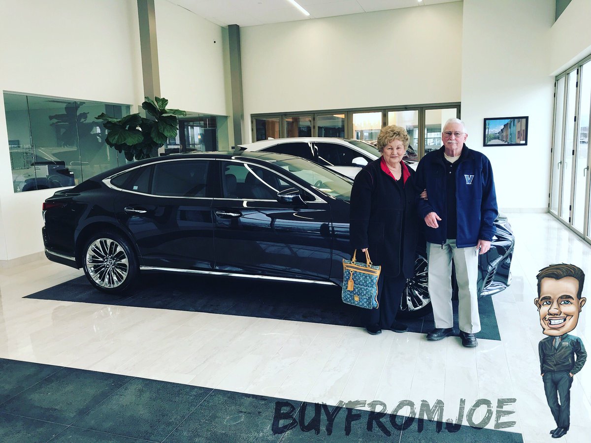 Halted_Up's tweet image. Congratulations Tom &amp;amp; Rose! They are the FIRST owners of the 2018 Lexus LS500 in Indianapolis! I am privileged to have been able to work with such a nice couple. Also, very awesome to have bragging rights for selling this BEAUTIFUL vehicle. 

#Lexus #LexusPlus #BuyFromJoe