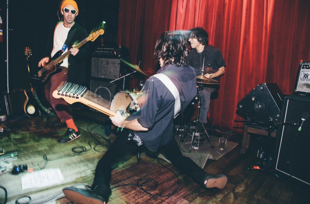 TONIGHT! Creeps hit <a href="/UnionPool/">Union Pool</a> with <a href="/batfangsband/">Bat Fangs</a> and #simondoom. 
DOORS: 8PM
SHOW: 9PM