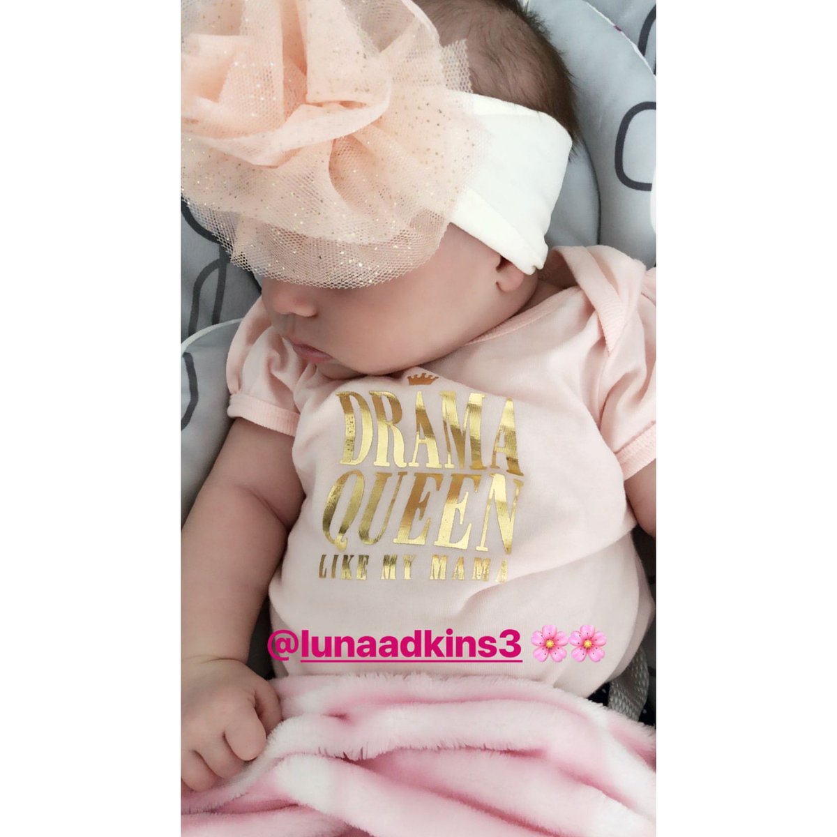 DuqueXimeFans's tweet photo. The most BEAUTIFUL little Drama Queen👑💗
Me la como a besos😍💕
@ximenaduque #LunnaAdkinsDuque  #BabyGirl #DuquePrinces 🌙 https://t.co/oM01Yn1xCB