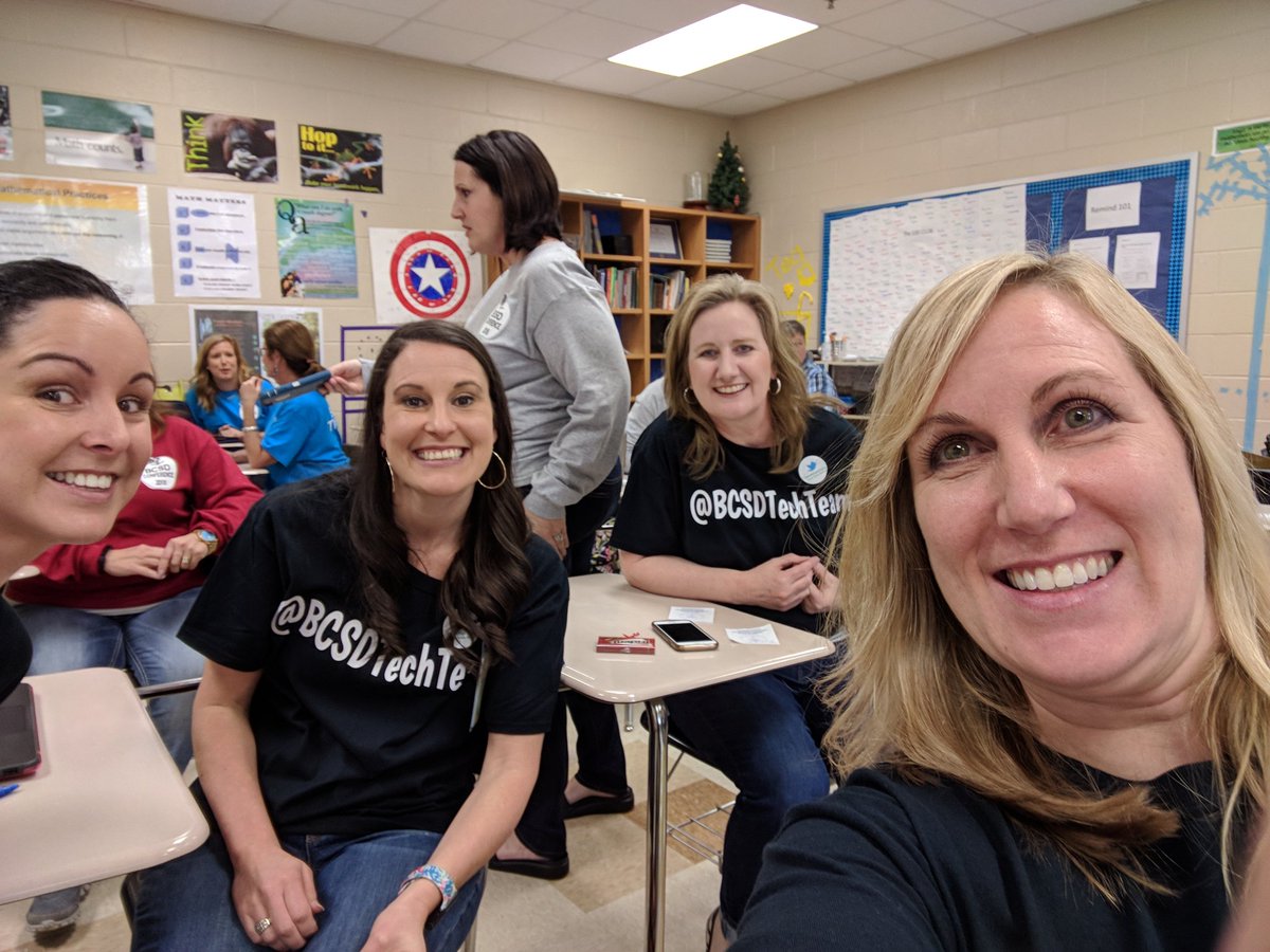 nicolalapoint72's tweet photo. So much fun thinking outside the box with @mrdearybury! #TeachSC
@BCSDTechTeam @PSTANews @bcsdschools https://t.co/NuNP3MuisW