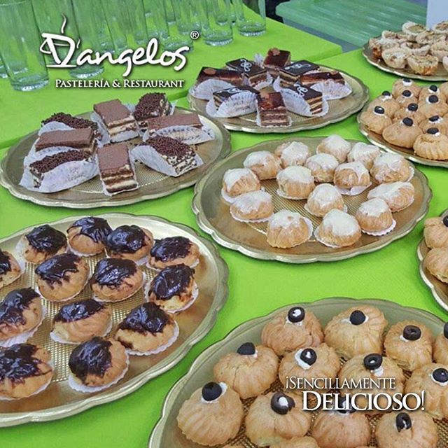 DangelosCafe's tweet photo. Un completo menú, bocadillos irresistibles y la mejor atención son la clave para que tus invitados disfruten un momento especial. Haz tu pedido al teléfono 04148928862.
Todo en D'angelos es #SencillamenteDelicioso #gastronomia #gourmet #catering #Guayan… https://t.co/q97vBf7skw https://t.co/38TvjTv7Yq