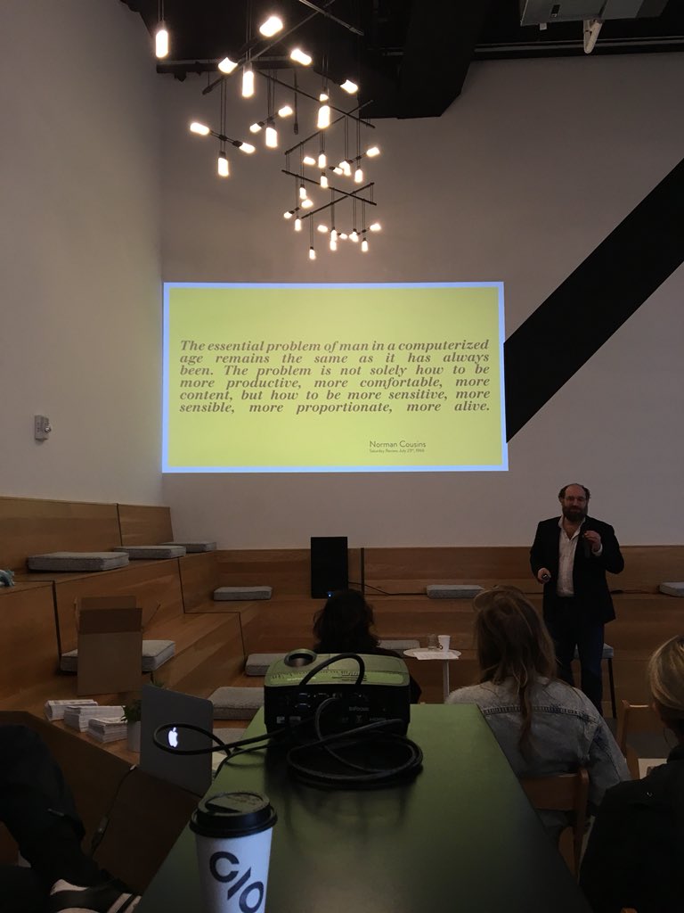 aigaportland's tweet photo. Another amazing Career Tools! Thank you Corey Pressman! https://t.co/jiUPJ98Zgk