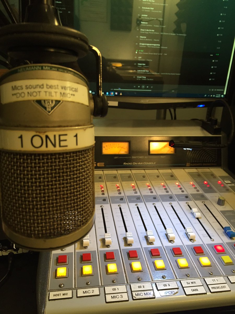 RawColours's tweet image. We are love and ready for #FunDrive here on @ckuw #TuneIn #Donate &amp;amp; #Support 🙌🏿🙌🏾🙌🏽 #Winnipeg