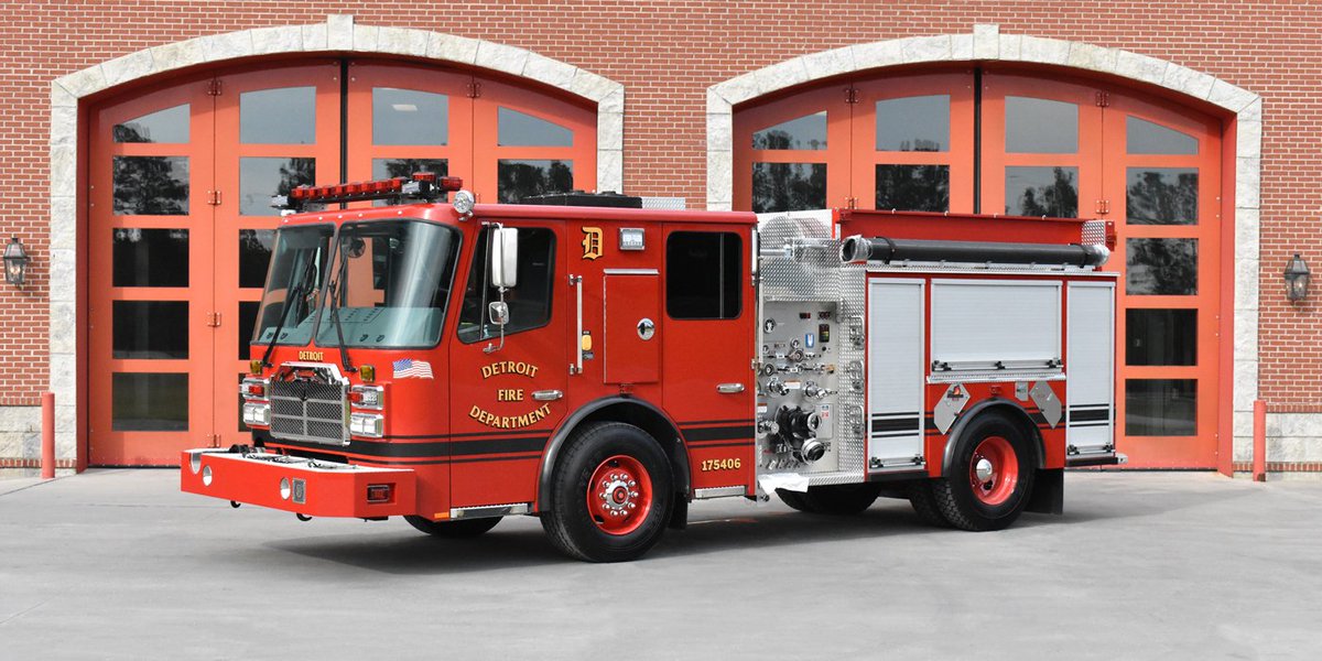 FerraraFire's tweet image. Ferrara Delivers Eight Custom Pumpers to the Detroit Fire Department @DetroitFire #firefighter #fireapparatus #REVStrong Read full article at goo.gl/DQTFEU