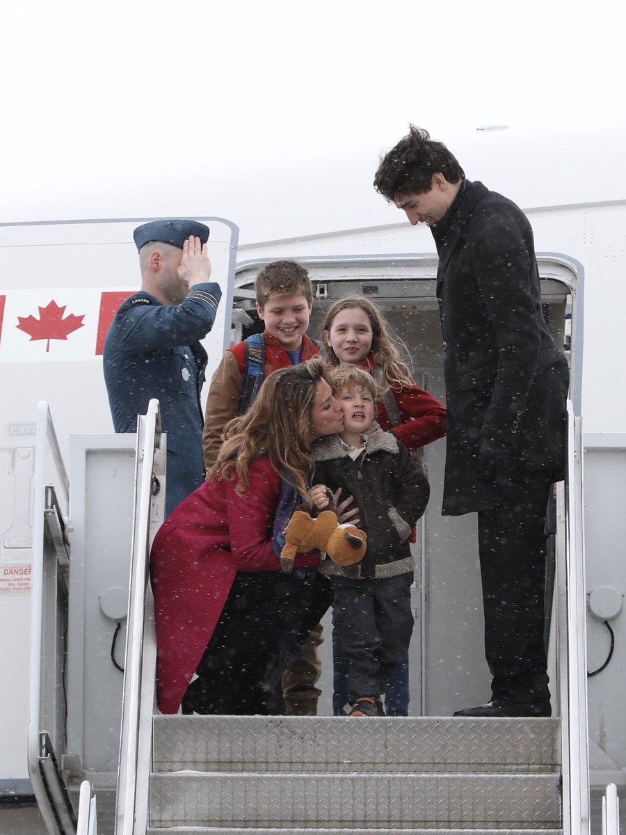 JustinTrudeau's tweet photo. Wheels up for India and a busy visit, focused on creating good jobs and strengthening the deep connection between the people of our two countries. 🇨🇦🇮🇳 https://t.co/Jg6UmL9y4S