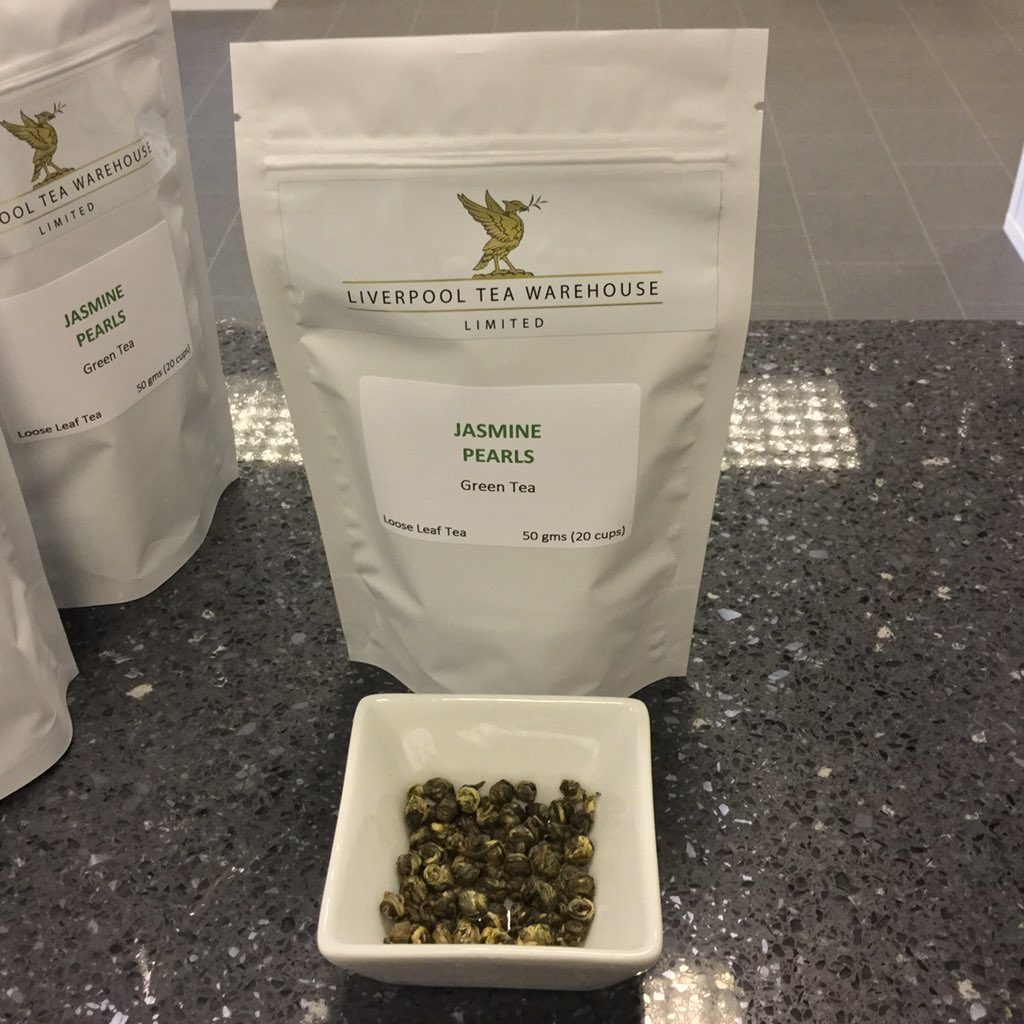 liverpooltea's tweet image. Three fabulous Chinese Teas for #ChineseNewYear2018 
Light, fragrant &amp;amp; refreshing Jasmine Pearls from Fujian Province. A charcoal roasted dark Oolong, Da Hong Pao from the Wuyi Mountains, Fujian Province. Yunnan Black from Yunnan Province. A fine black tea, rich and malty. #tea