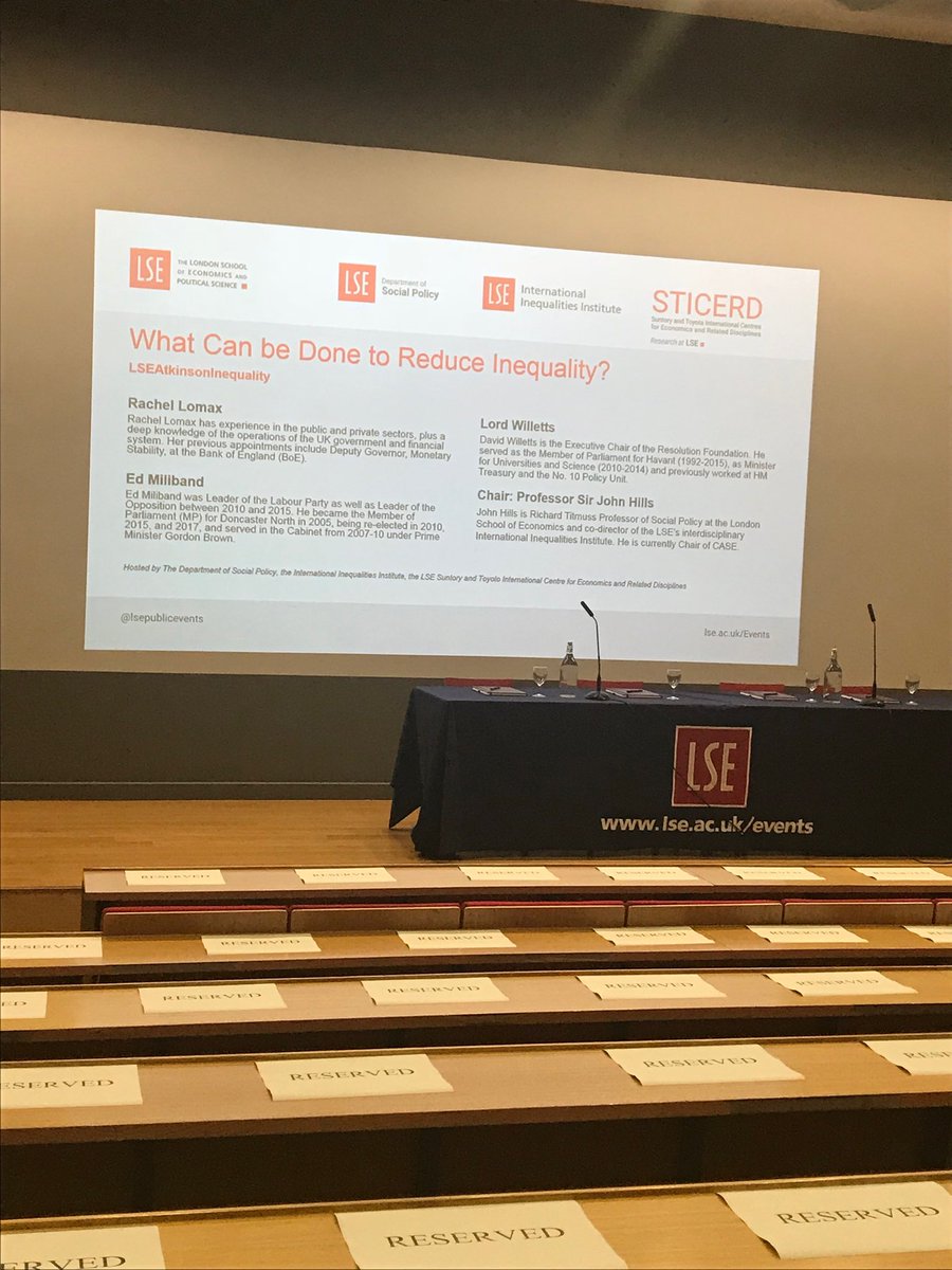 70kell's tweet image. Sitting in on a lecture this evening at LSE @lsepublicevents