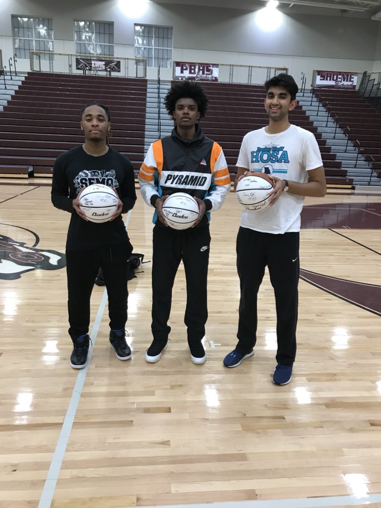 CoachMcBroom's tweet image. Happy for the 3 seniors. Lets finish the season strong. #PBmules