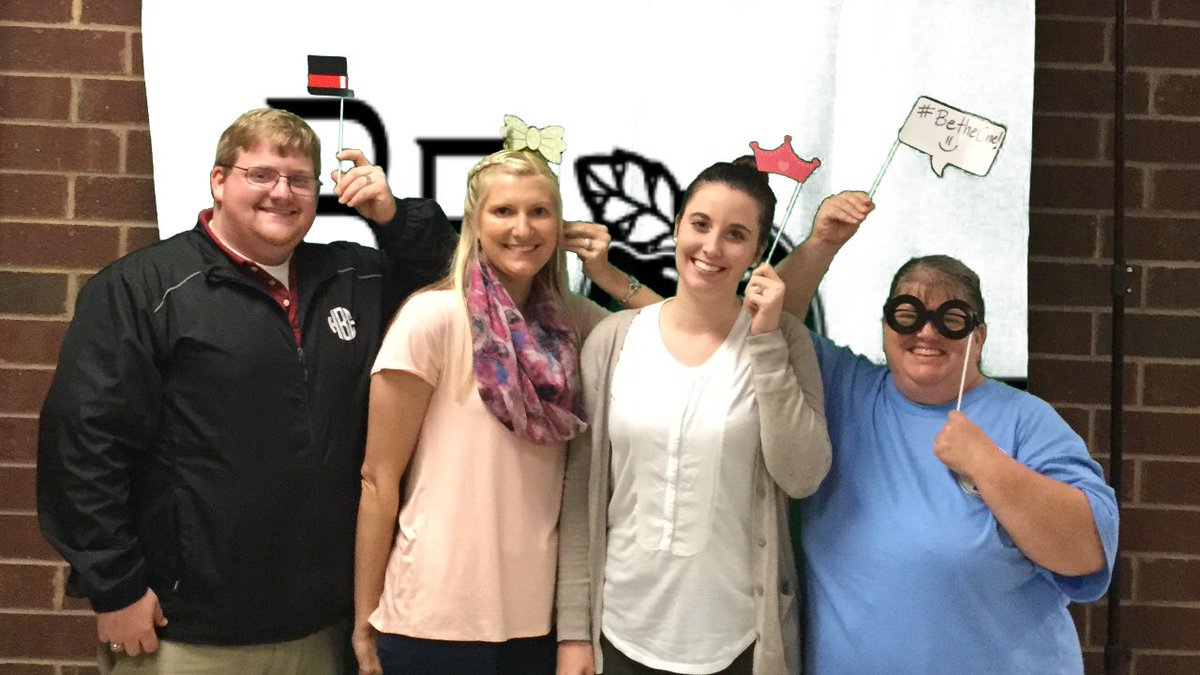 BCSD_BetheOne's tweet photo. #HBE3rdREALLYROCKS! Some friendly competition! #bcsdbetheone https://t.co/YDo9BGOSxU