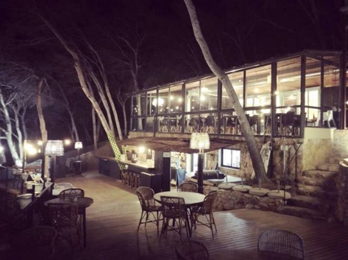 RestCapsaSal's tweet photo. Descobreix-ho... #restaurant #capsasal #nits #divendres i #dissabtes de 20.30 h a 22.30 h. #RESERVES ☎️ 676782605 📷@murielhaaz https://t.co/7UC7SCdXid
