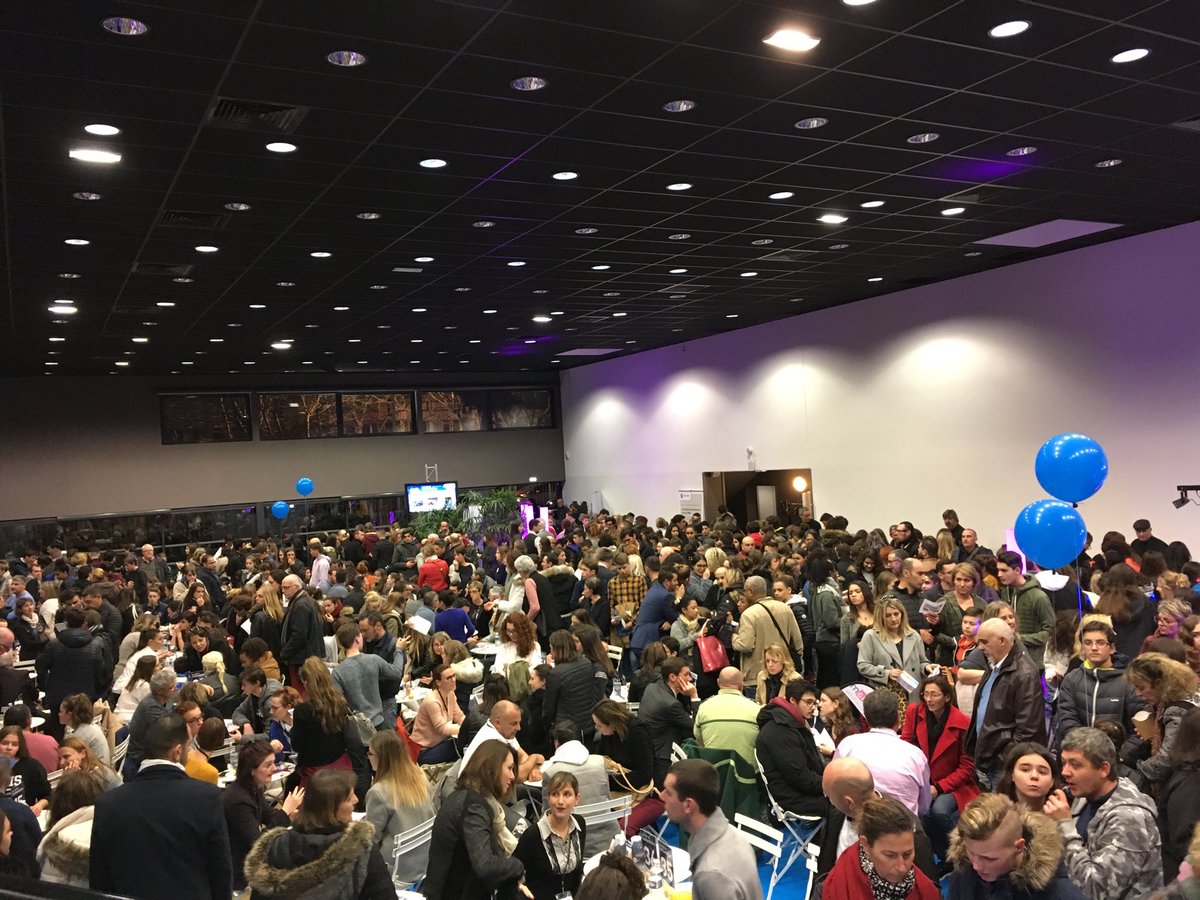 Beaucoup de monde à la nuit de l’orientation #no2018