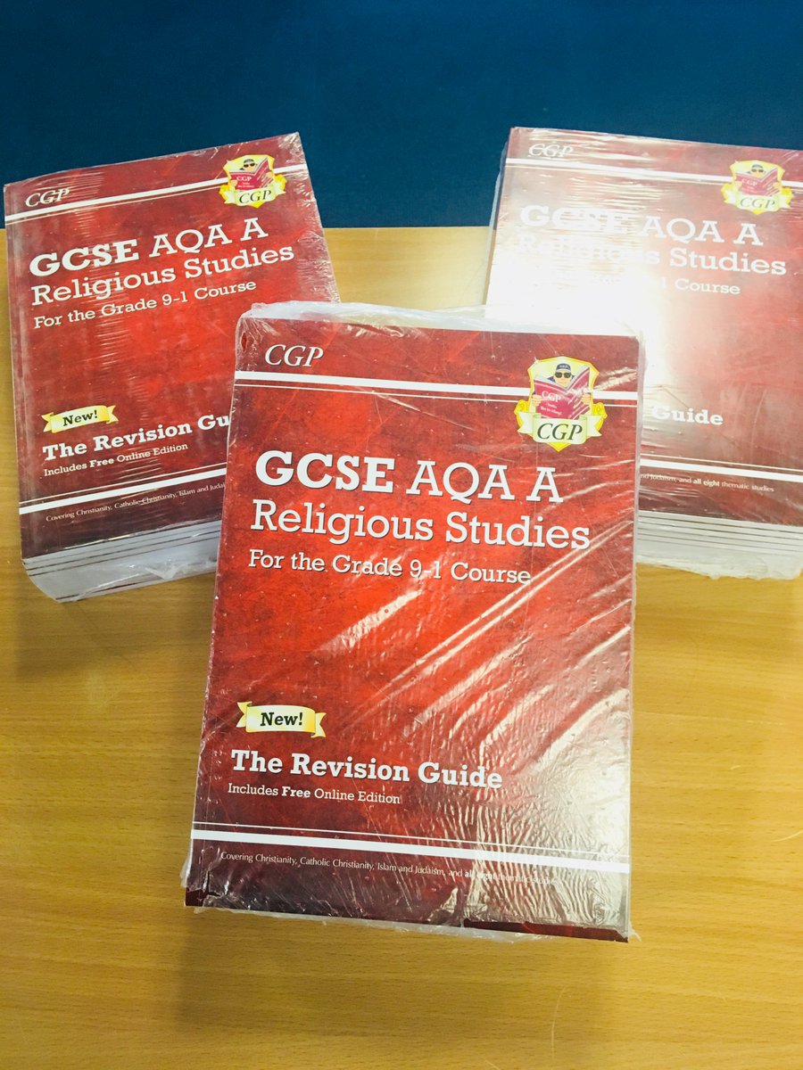 NDS_THEOLOGY's tweet photo. Get ready Year 11....revision guides have arrived 📚💒 https://t.co/9tArfu8x8U