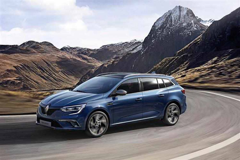 IbericarFormula's tweet photo. Con un nuevo diseño deportivo y todas las innovaciones tecnológicas, redescubre el bienestar de este coche familiar.

https://t.co/Az4kwFeIGL https://t.co/xqRfsMdiA4