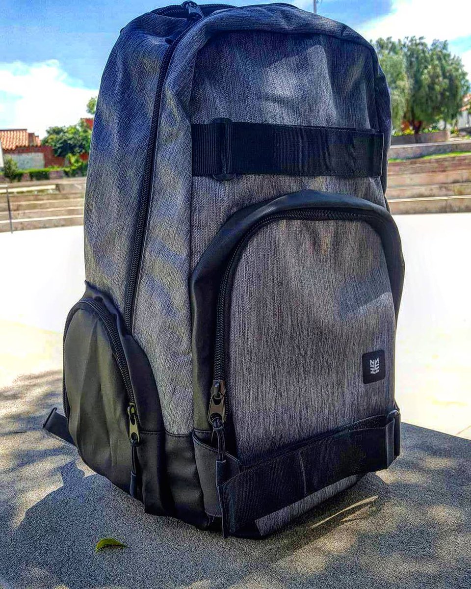 ZimithOk's tweet photo. No sabes como llevar tu skate? 🤔 Con esta mochila lo podes llevar a donde quieras de la manera más comoda 😉❤
#backpack #cordoba #Argentina #ZIMITH🤙 #pic https://t.co/WQYaJjHqBC