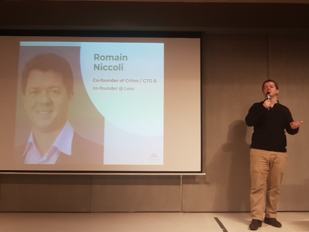 En  direct du lancement du #swiot
<a href="/romain/">Romain</a> niccoli -co-founder of <a href="/criteo/">Criteo</a> 
Dixit: "Pas besoin d 'une idée précise pour se lancer "