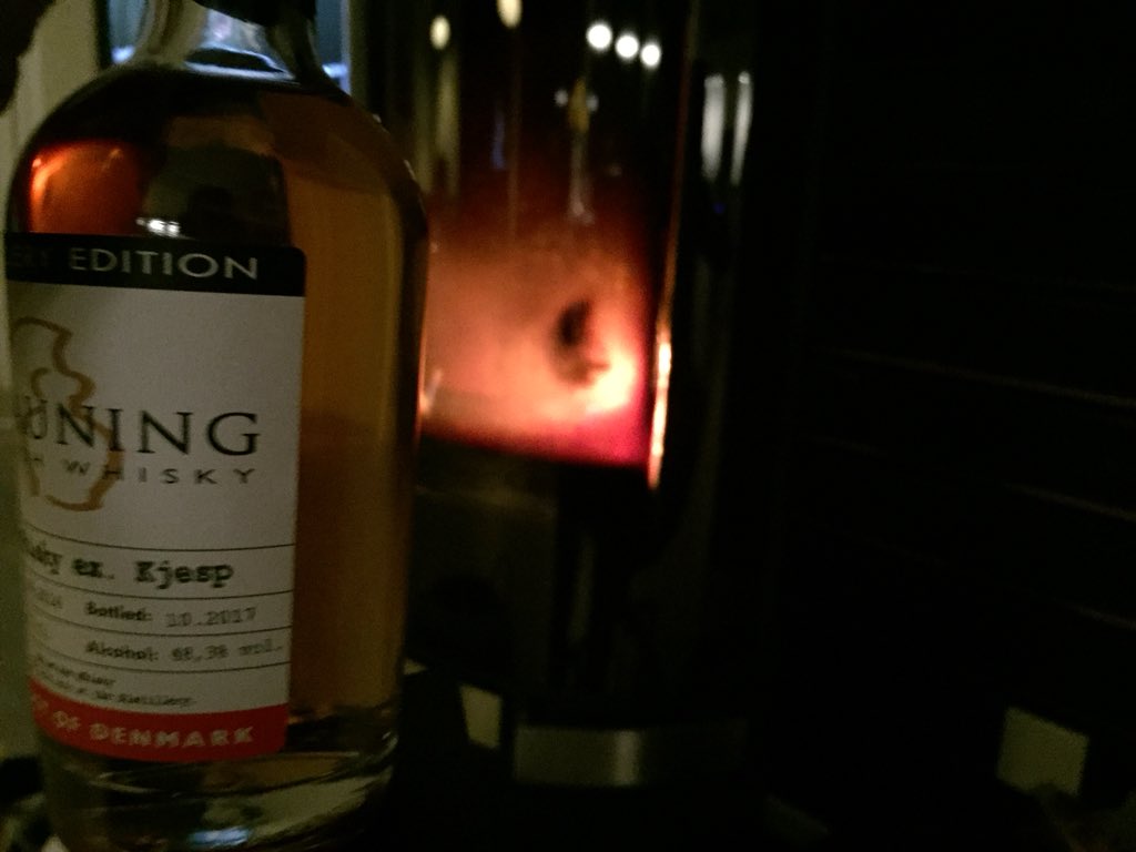 millerdezign's tweet photo. #RyeWhisky #MadeInDenmark
Fantastic visit/tasting at #StauningWhisky ๐ค
Canโt wait to taste my first bought bottle of danish whisky
Started with a #Lego Labelmachine..๐ฎ Now #SuperWhisky in #JimMurrays WhiskyBible >94p & Prizes from #WhiskyMagazine
https://t.co/7KbFsAgUM9 https://t.co/AkWI9VgnNt
