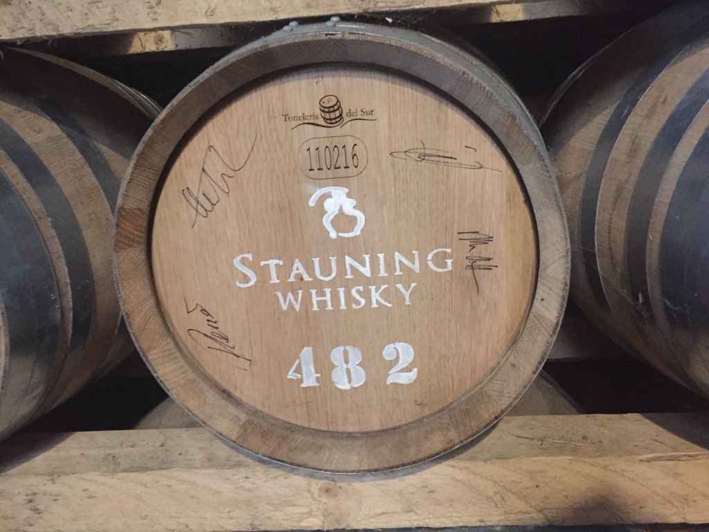 millerdezign's tweet photo. #RyeWhisky #MadeInDenmark
Fantastic visit/tasting at #StauningWhisky ๐ค
Canโt wait to taste my first bought bottle of danish whisky
Started with a #Lego Labelmachine..๐ฎ Now #SuperWhisky in #JimMurrays WhiskyBible >94p & Prizes from #WhiskyMagazine
https://t.co/7KbFsAgUM9 https://t.co/AkWI9VgnNt