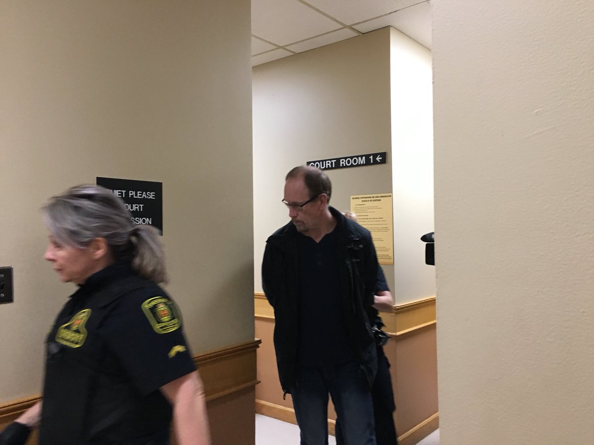 ryancookeNL's tweet photo. Don Cameron makes a brief appearance. Asks to speak with the public defender in private. Due back in a few minutes. #cbcnl https://t.co/KX9UH7g0vC
