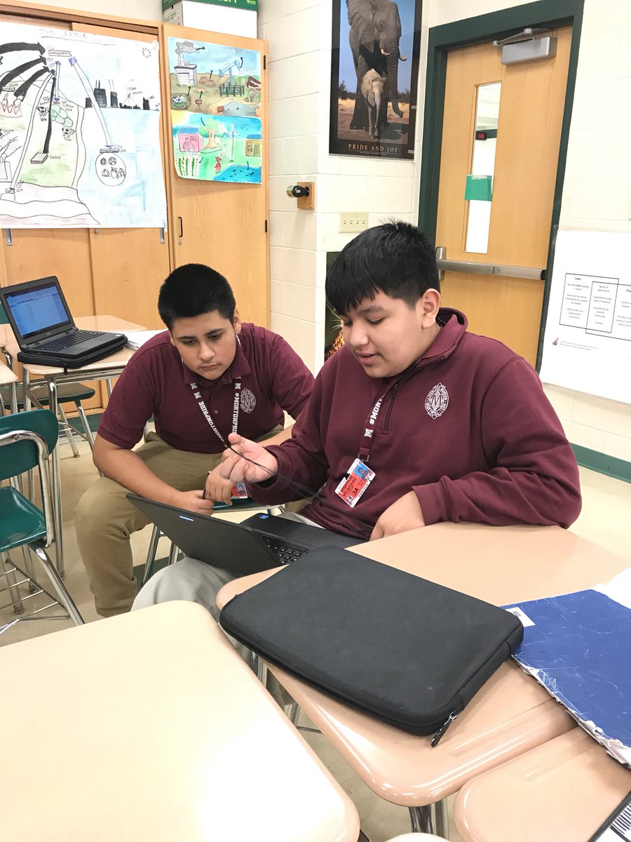 MortonPollinate's tweet photo. Our technologist, Jonathan, is getting a little help on our film from Gustavo. #MortonPride @bio_otoole https://t.co/QQNdfPJPjM