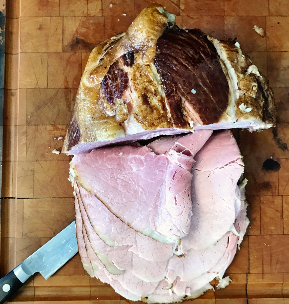 Our Freezing February #sale is happening NOW! Save big on select items including our #smoked bone-in #maplecured #heritagebreed #ham.  Valid online only thru 2/19. Time to make room in your fridge and stock up! #februarysale #stockup