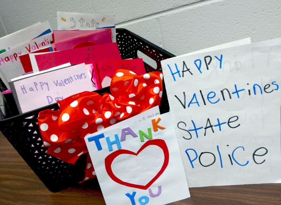 oneccps's tweet photo. Random Acts of Kindness Week: From @WPESPrincipal "chalk the walk" to @lindsayporzio spreading kindness to first responders and @EESMaher creating valentines for nursing home residents and @_MealsOnWheels, our students are spreading kindness in our schools and community! #oneCCPS https://t.co/sFJab4AFhD