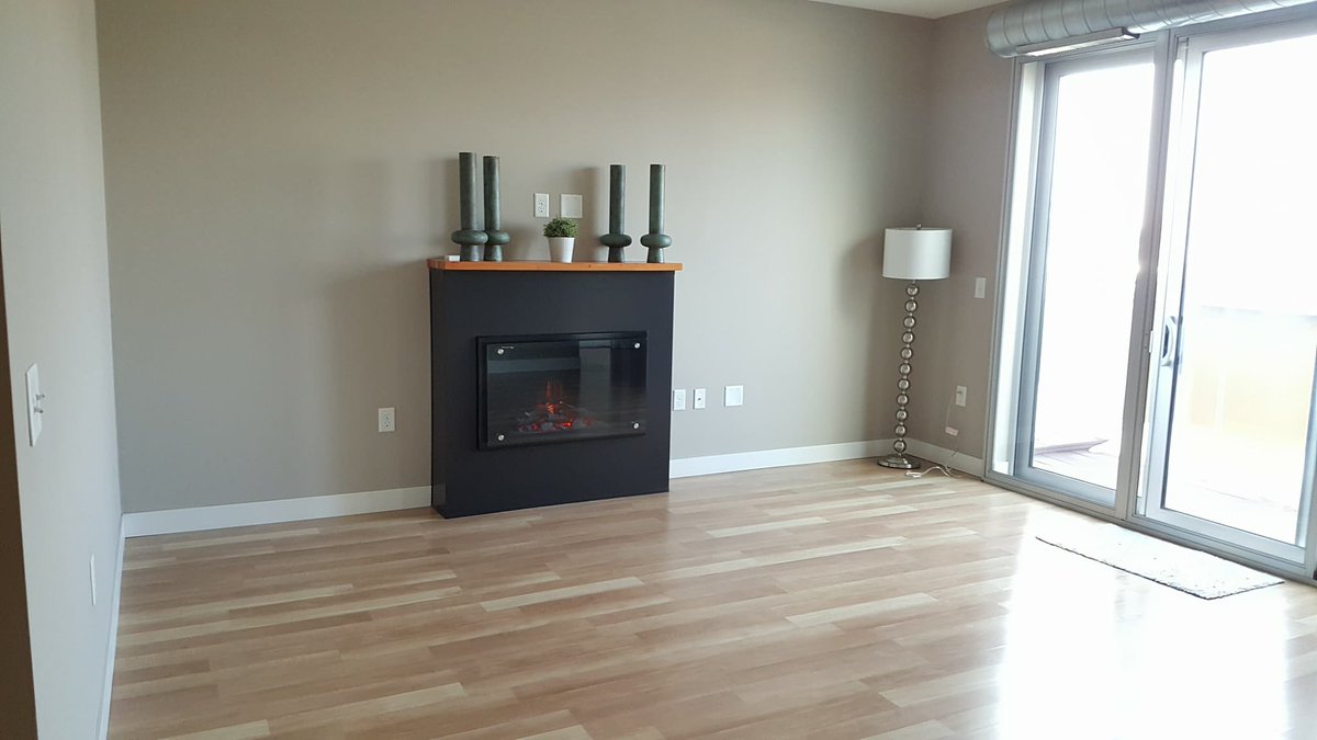 ThePenfield's tweet photo. Seeking an awesome renter for this amazing 1 Bedroom apartment in #saintpaul It’ll be gone soon so act fast! - https://t.co/oPzMDP7g7w #mystpaul #Visitstpaul #friyay #KeepCalmandMoveOn #ThePenfield #Apartments https://t.co/txWUxO7q0q