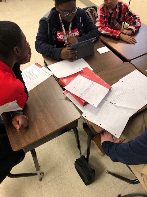 PCBOE's tweet photo. RT PCIntermediate "Miss McCollum’s class is collaborating to create songs from lyrics that are figurative language and preparing for creative performances! 🎶 #EvolutionofLearning #PCIScreates #sharePCS https://t.co/IxOsj1Y2Yc"