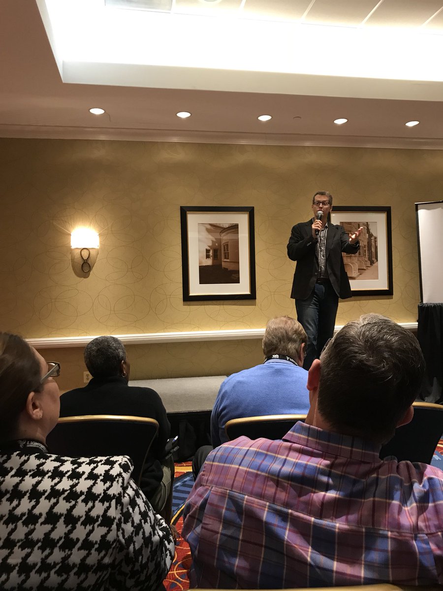 speakmichelle's tweet photo. Do you and your business have “Google Juice”? Thom Singer is reminding the audience about the way podcast guesting gives you more search results in Google. - Michelle #goodadvice #nsa18 #nsaxy https://t.co/LOCGRtWsAy