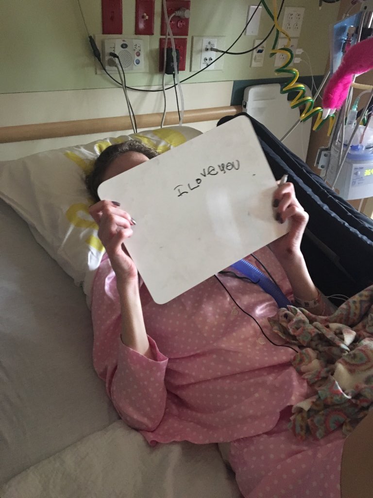 AveryChatman's tweet photo. The days just keep getting better! Doctors told us she would have to relearn how to write. I guess they were wrong...❤️ https://t.co/hoywdUQHNj