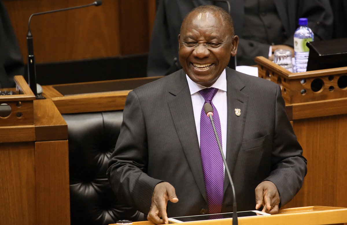 ewnreporter's tweet image. How has the State of the Nation Address left you feeling?
Read his full speech here:
bit.ly/2EwVO3Z
#SONA2018