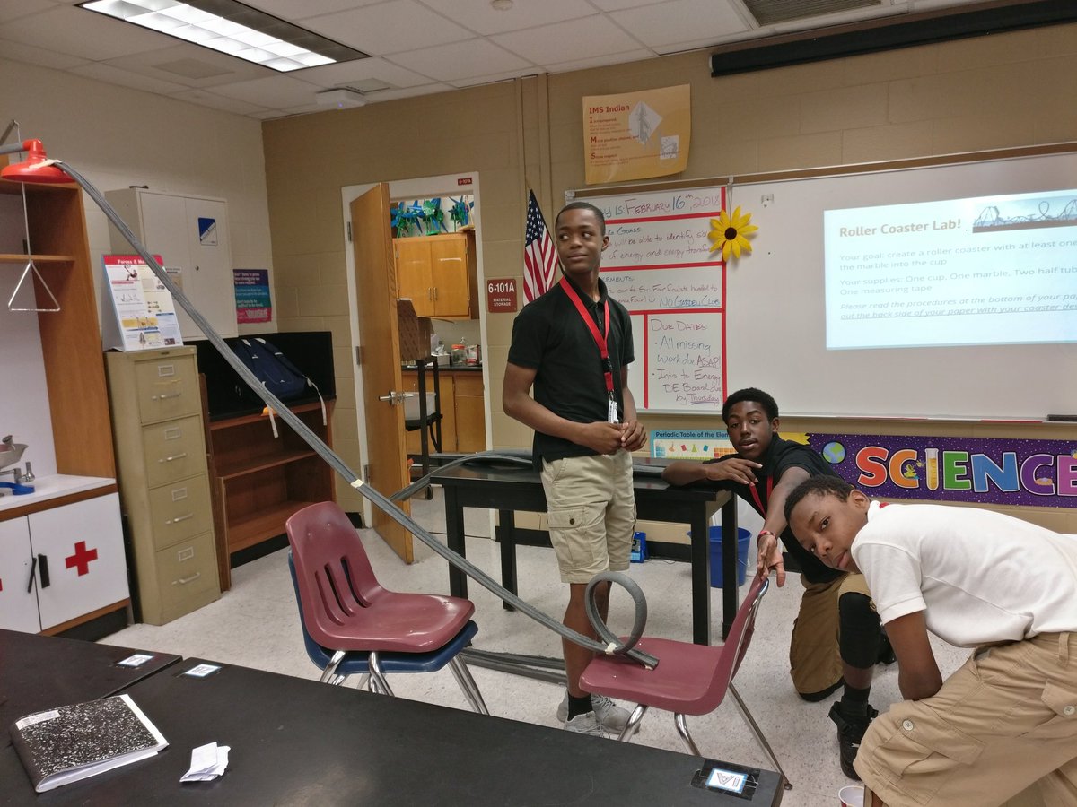 MsBaker_J's tweet photo. More roller coaster awesomeness! ❤️ Special thanks to @MelanieRVilla for helping me coordinate this crazy event! #IMS_SciTribe #BestScienceCoach @IMS_Indians https://t.co/DU5cwzu6mY