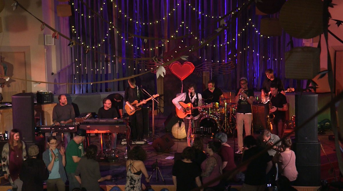 akronist's tweet photo. Live music, art, highlight Fifth Annual Big Love celebration Feb 24 at Summit Artspace @AkronAreaArts @BigLoveAkron - https://t.co/hfVUw1Kv4H https://t.co/fW02hYFp8E